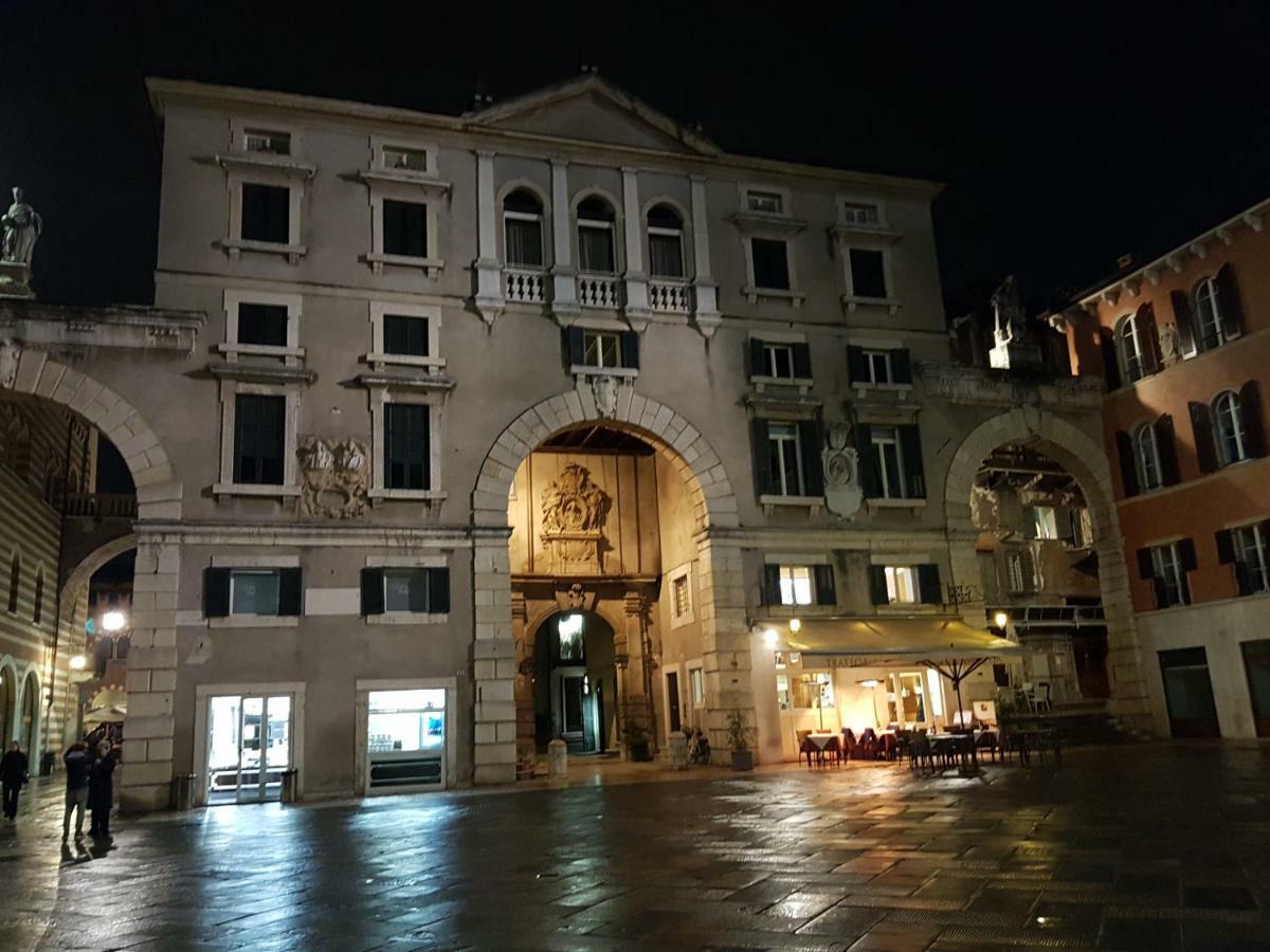 Casa Francesco Di Luca & Paola Apartment Verona Luaran gambar